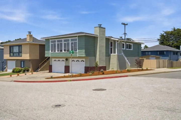 201 Springdale Drive, Pacifica, California 94044