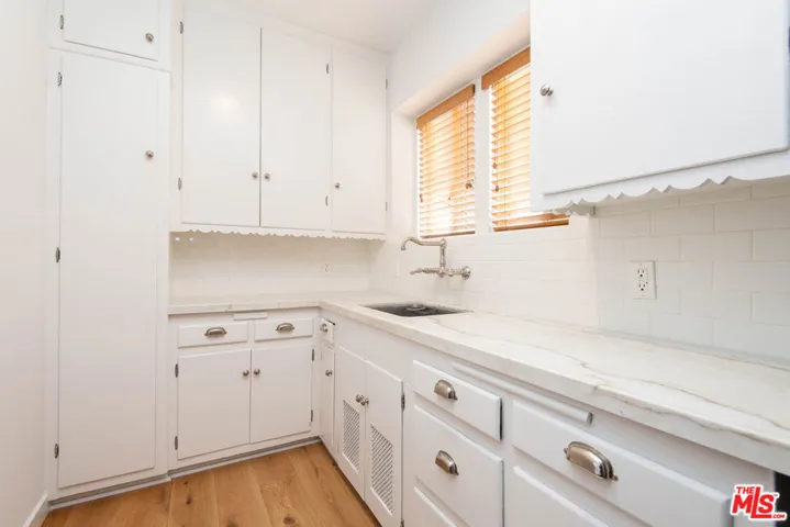 9025 Rangely Avenue 9031, Los Angeles, California 90048