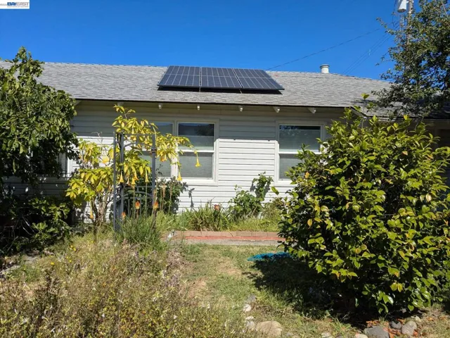 172 W Chanslor, Richmond, California 94801