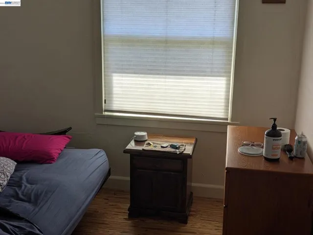 172 W Chanslor, Richmond, California 94801