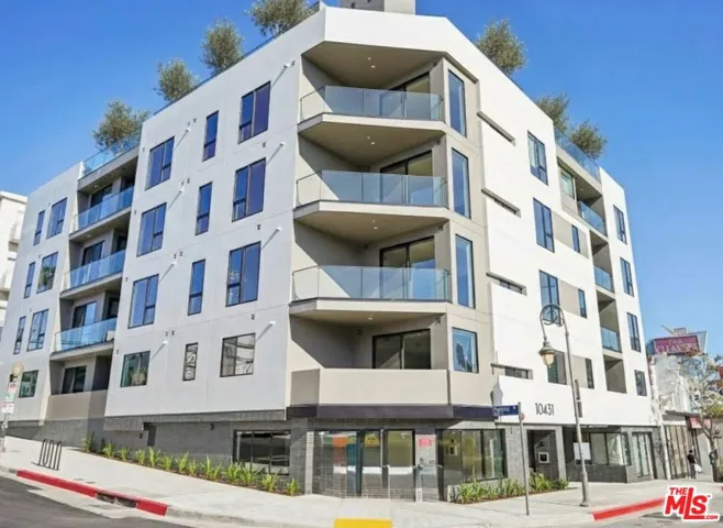 10431 Santa Monica Boulevard 602, Los Angeles, California 90025
