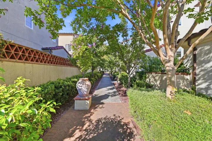 582 Ginkgo Terrace, Fremont, California 94539