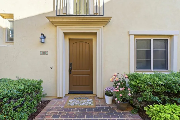 582 Ginkgo Terrace, Fremont, California 94539