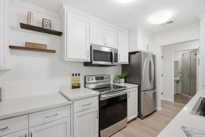 226 W Edith Avenue 33, Los Altos, California 94022 — photo 4
