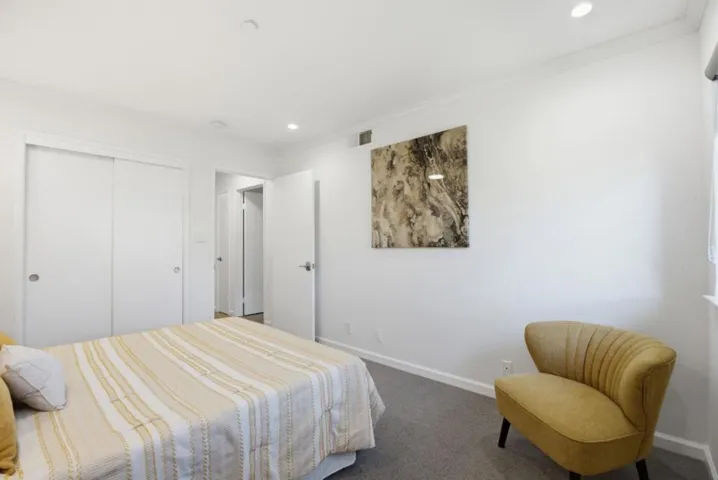 226 W Edith Avenue 33, Los Altos, California 94022
