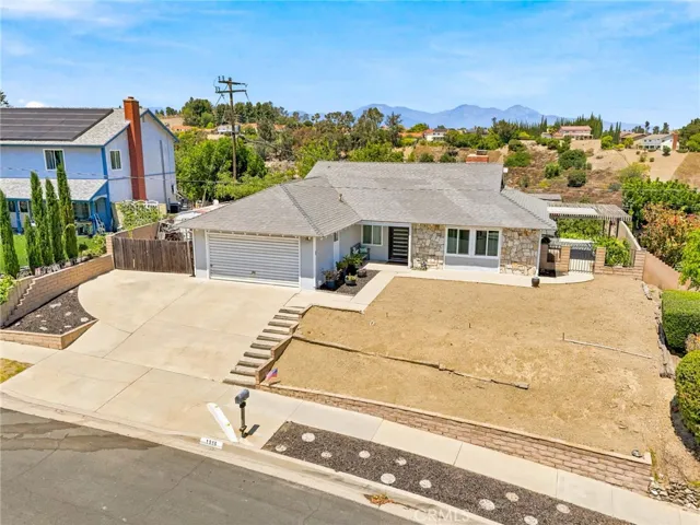 1916 Chestnut Creek Road, Diamond Bar, California 91765