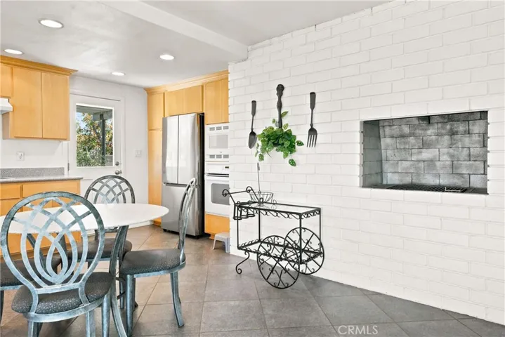 1916 Chestnut Creek Road, Diamond Bar, California 91765