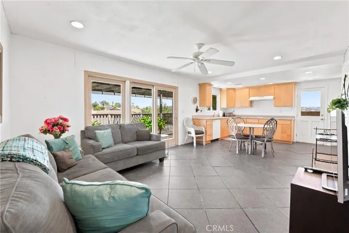 1916 Chestnut Creek Road, Diamond Bar, California 91765