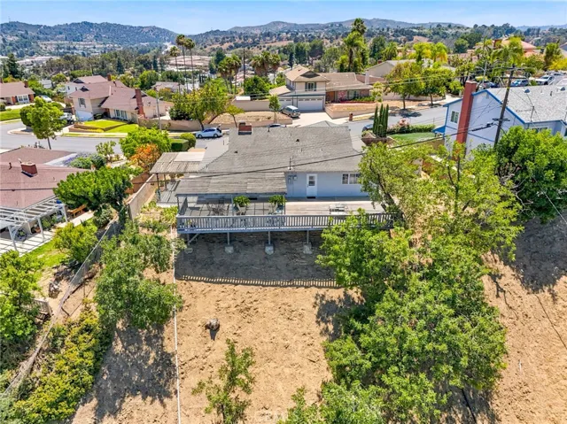 1916 Chestnut Creek Road, Diamond Bar, California 91765