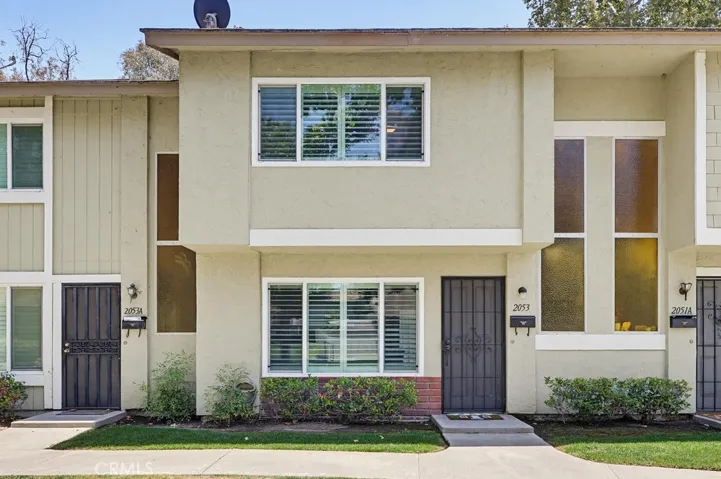 2053 E Aroma, West Covina, California 91791