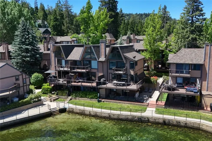 180 Ca-173 46, Lake Arrowhead, California 92352