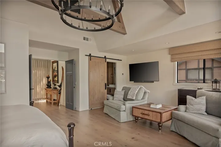 180 Ca-173 46, Lake Arrowhead, California 92352