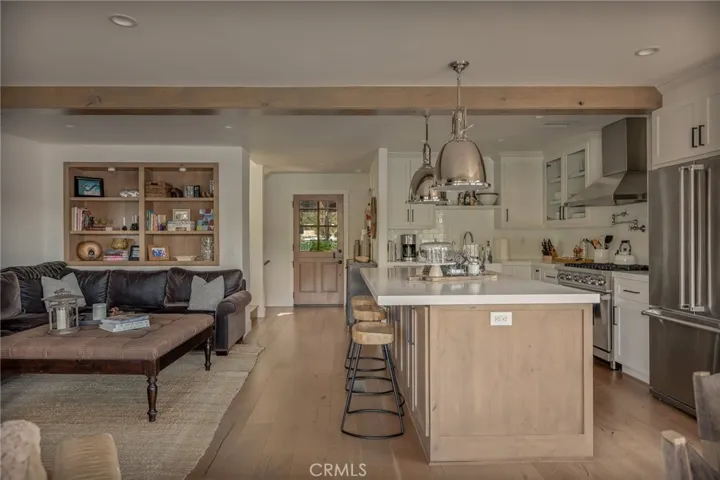 180 Ca-173 46, Lake Arrowhead, California 92352