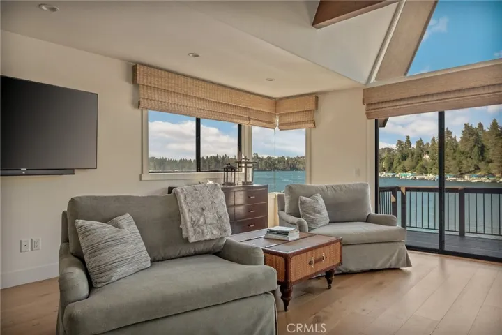 180 Ca-173 46, Lake Arrowhead, California 92352