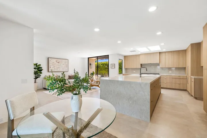 Reverse View of Breakfast Nook