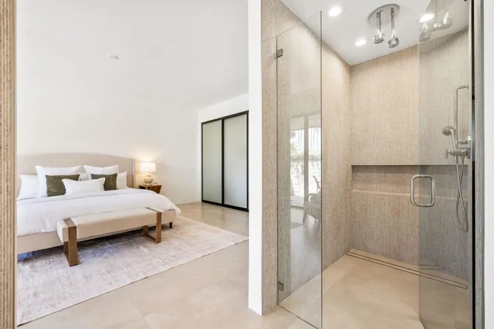 Primary Walk In Shower