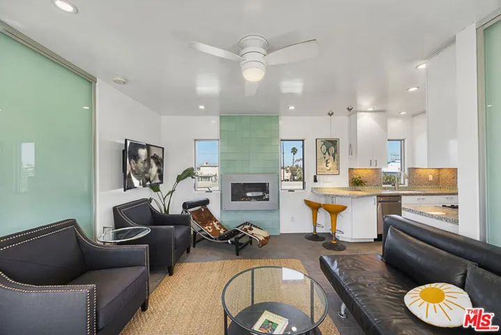 11 24th Avenue 3, Venice, California 90291