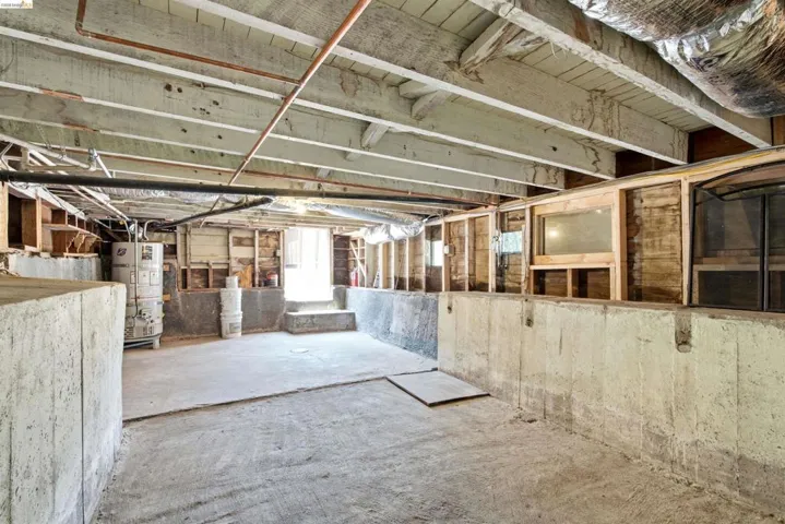 4201 Redding Street, Oakland, California 94619