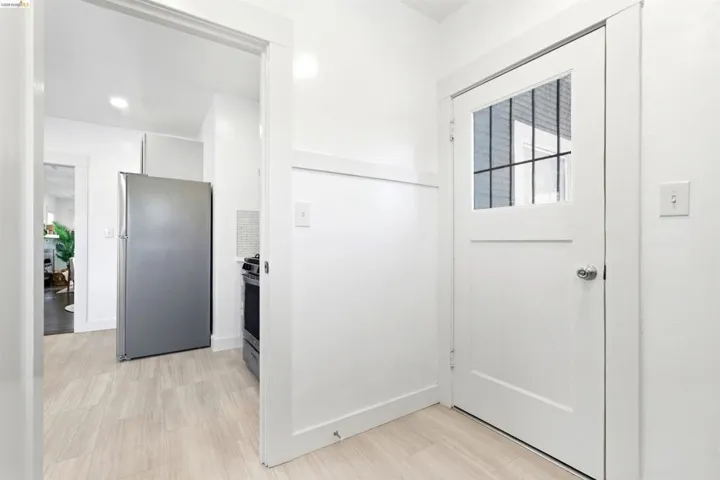 4201 Redding Street, Oakland, California 94619