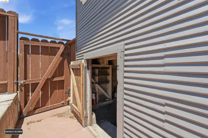 4201 Redding Street, Oakland, California 94619