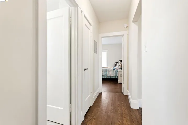 4201 Redding Street, Oakland, California 94619
