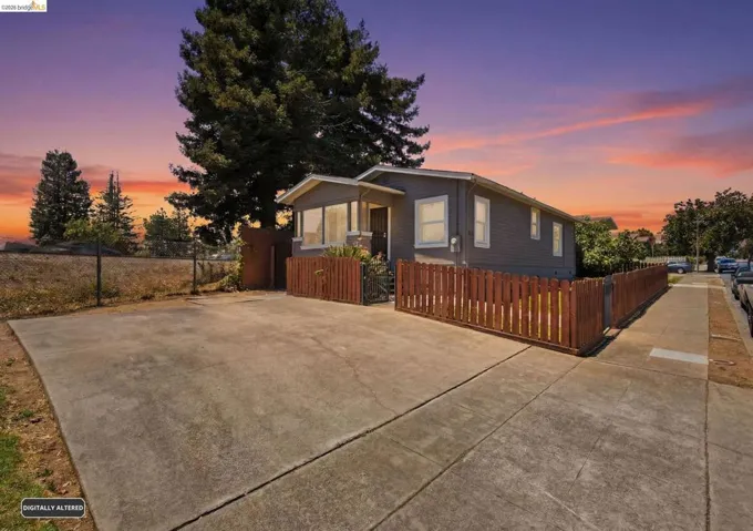 4201 Redding Street, Oakland, California 94619