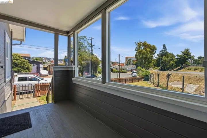 4201 Redding Street, Oakland, California 94619