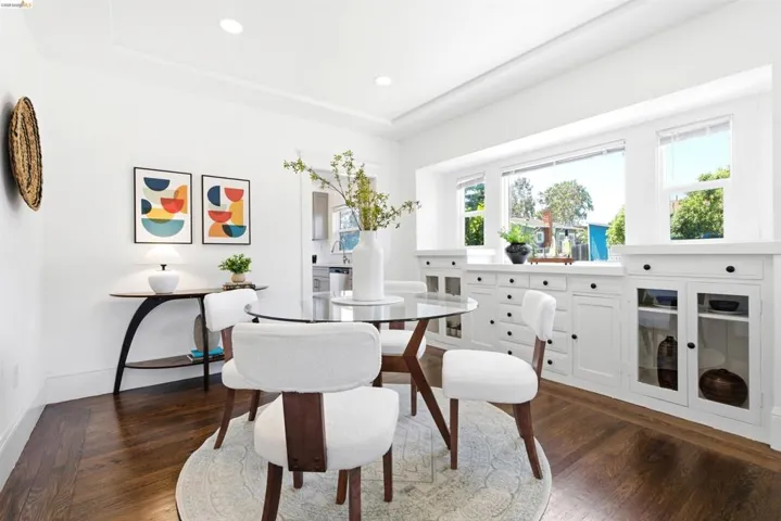 4201 Redding Street, Oakland, California 94619