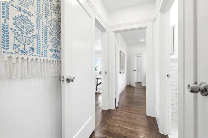 4201 Redding Street, Oakland, California 94619