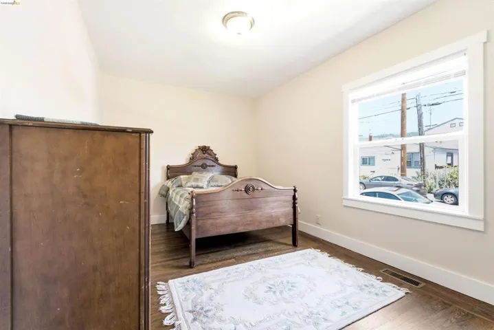 4201 Redding Street, Oakland, California 94619