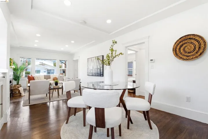 4201 Redding Street, Oakland, California 94619