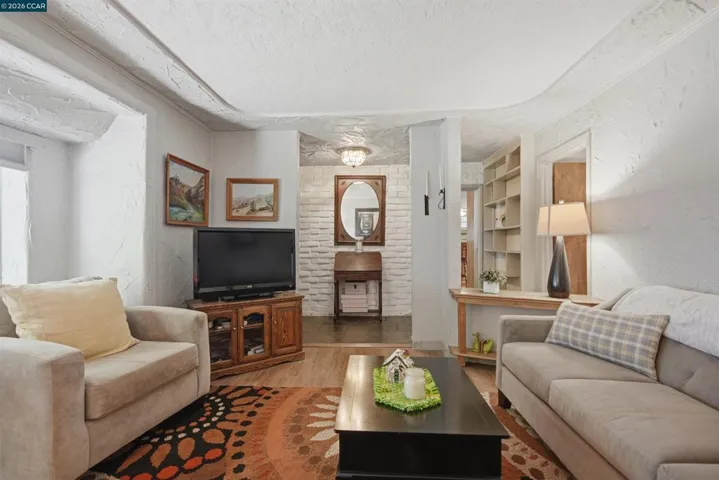 5249 Olive Dr., Concord, California 94521-3111