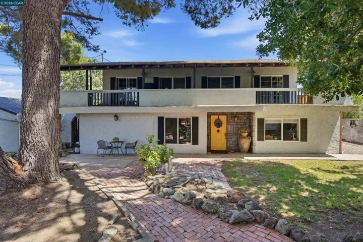 5249 Olive Dr., Concord, California 94521-3111
