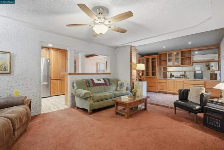 5249 Olive Dr., Concord, California 94521-3111
