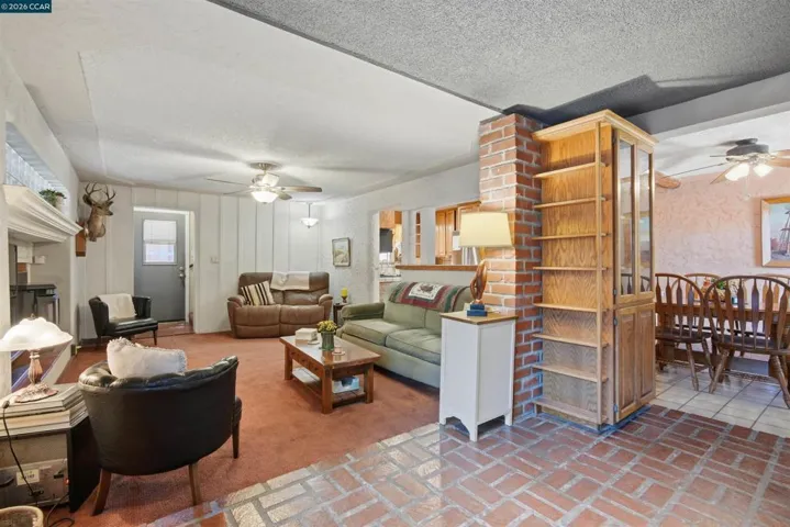 5249 Olive Dr., Concord, California 94521-3111