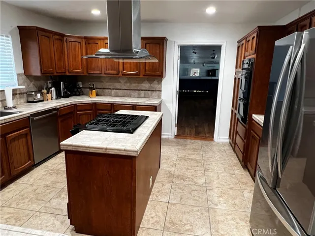 5871 Fullerton Avenue, Buena Park, California 90621