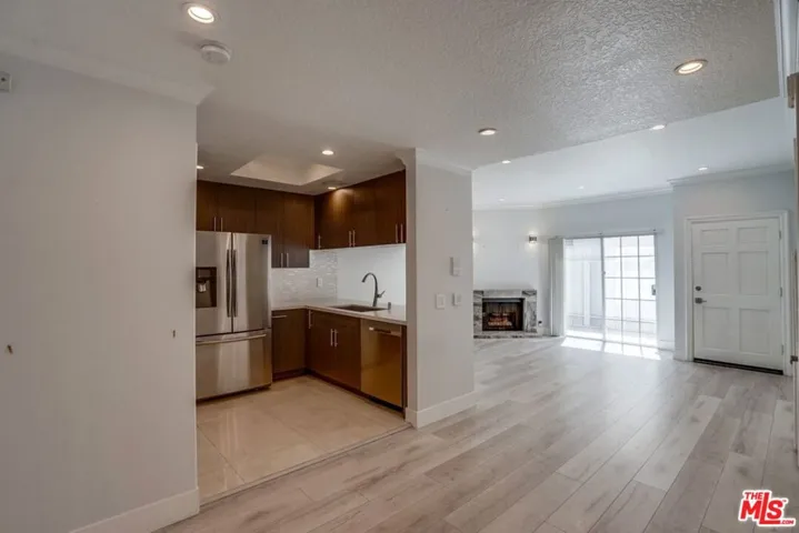 1034 S Shenandoah Street 2, Los Angeles, California 90035