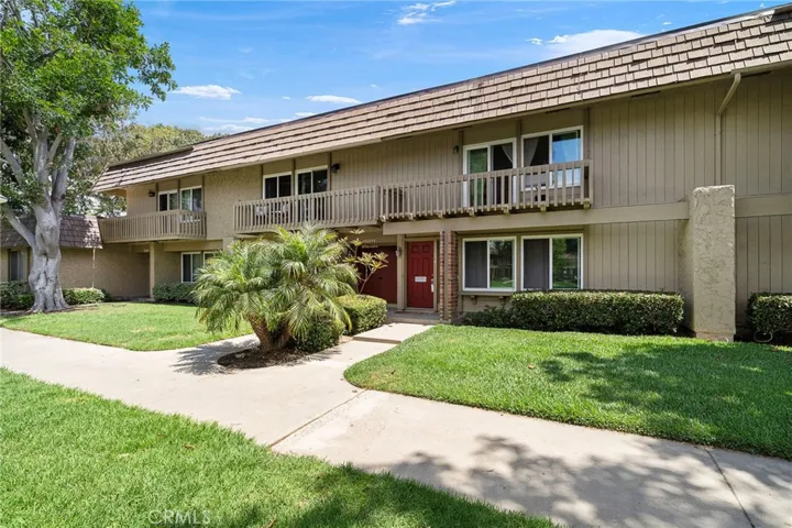 10290 Pinto River Court, Fountain Valley, California 92708