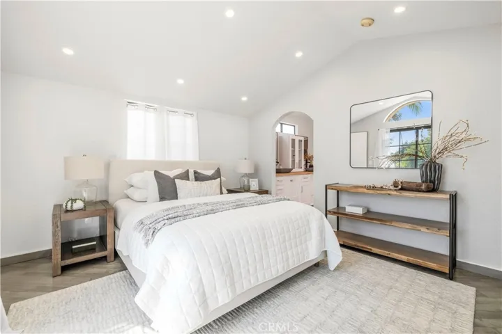 917 Euclid 1, Long Beach, California 90804