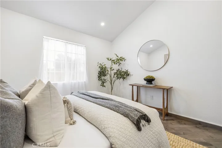 917 Euclid 1, Long Beach, California 90804
