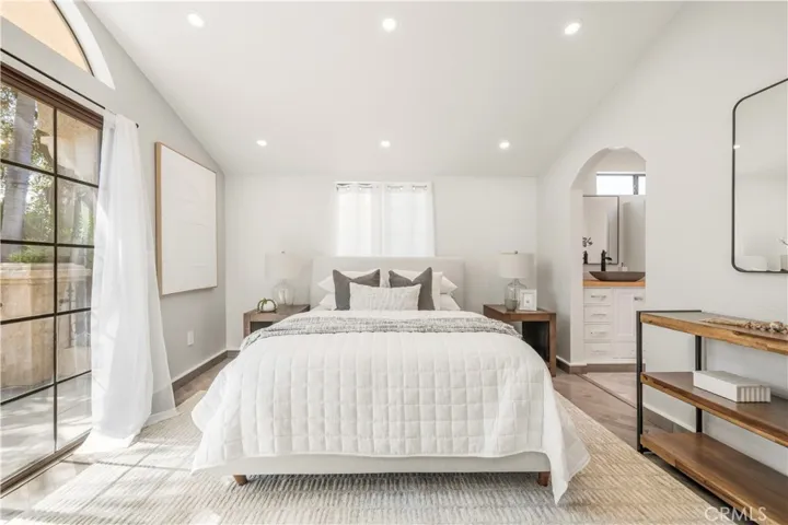 917 Euclid 1, Long Beach, California 90804
