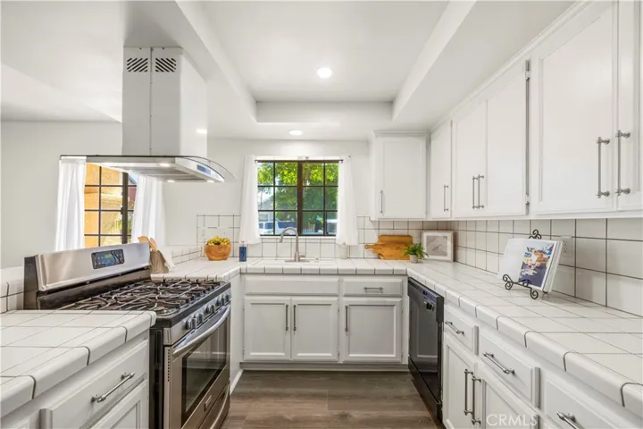917 Euclid 1, Long Beach, California 90804
