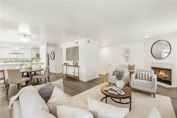 917 Euclid 1, Long Beach, California 90804