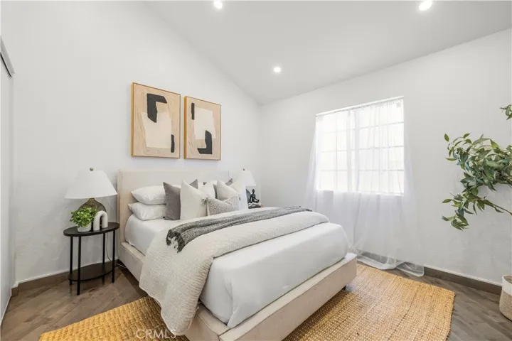 917 Euclid 1, Long Beach, California 90804