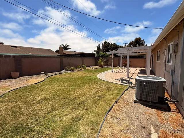5662 Littler Dr A, Huntington Beach, California 92649