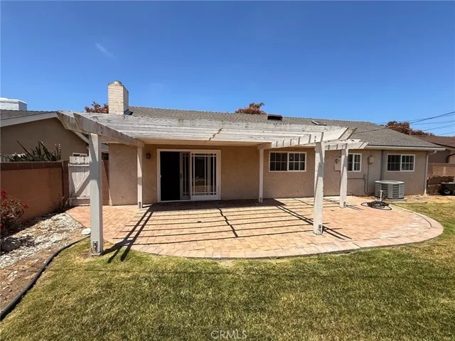 5662 Littler Dr A, Huntington Beach, California 92649