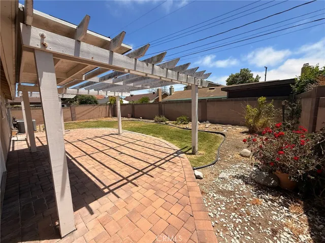 5662 Littler Dr A, Huntington Beach, California 92649