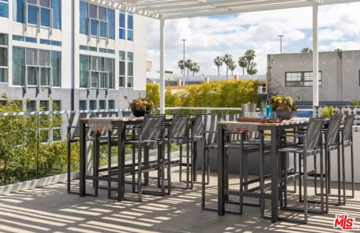 4210 Del Rey Avenue 316, Marina Del Rey, California 90292