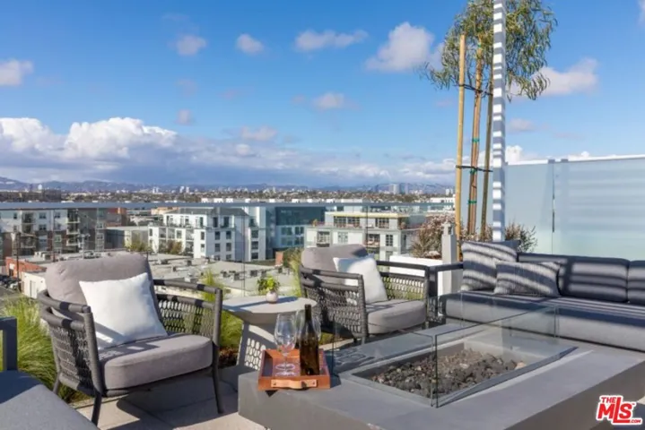 4210 Del Rey Avenue 316, Marina Del Rey, California 90292