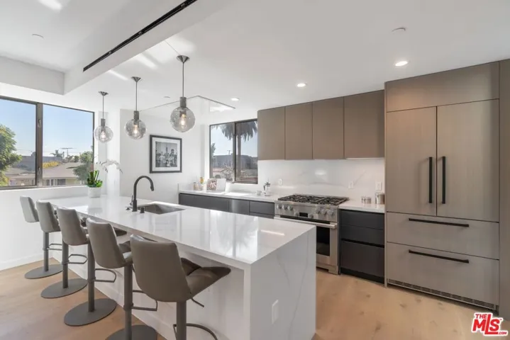 853 N Detroit Street, Los Angeles, California 90046